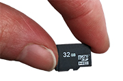 Поддержка microSD/SD/SDHC
