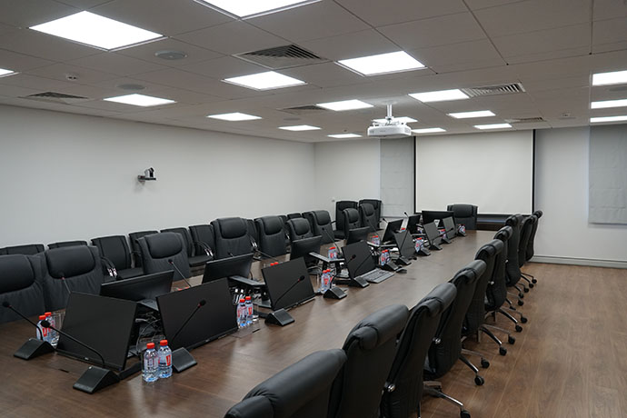 Конференц-зал и переговорные комнаты для компании "Рустранском"